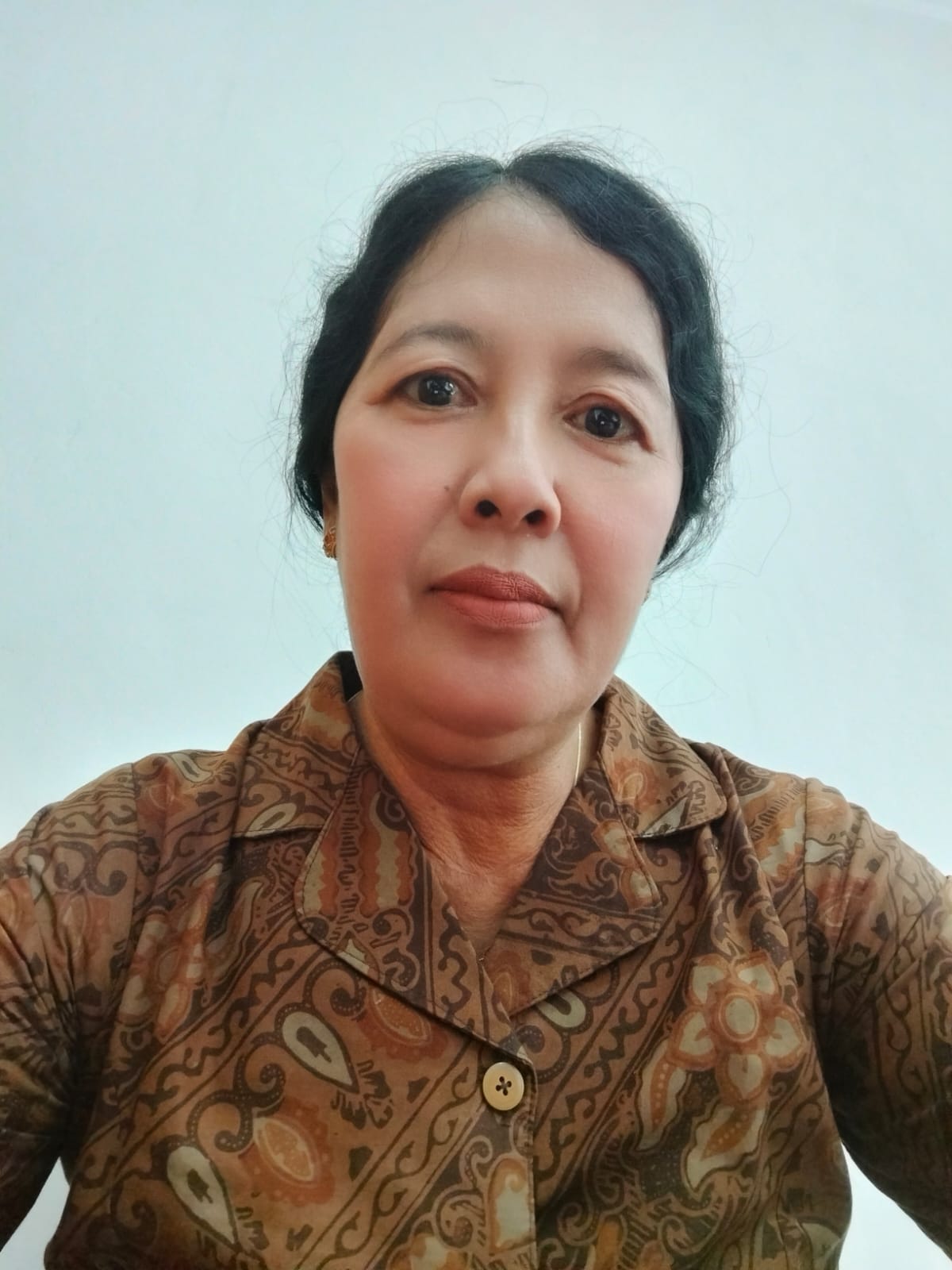 <center>Guru<br>Ni Made Erni</center>